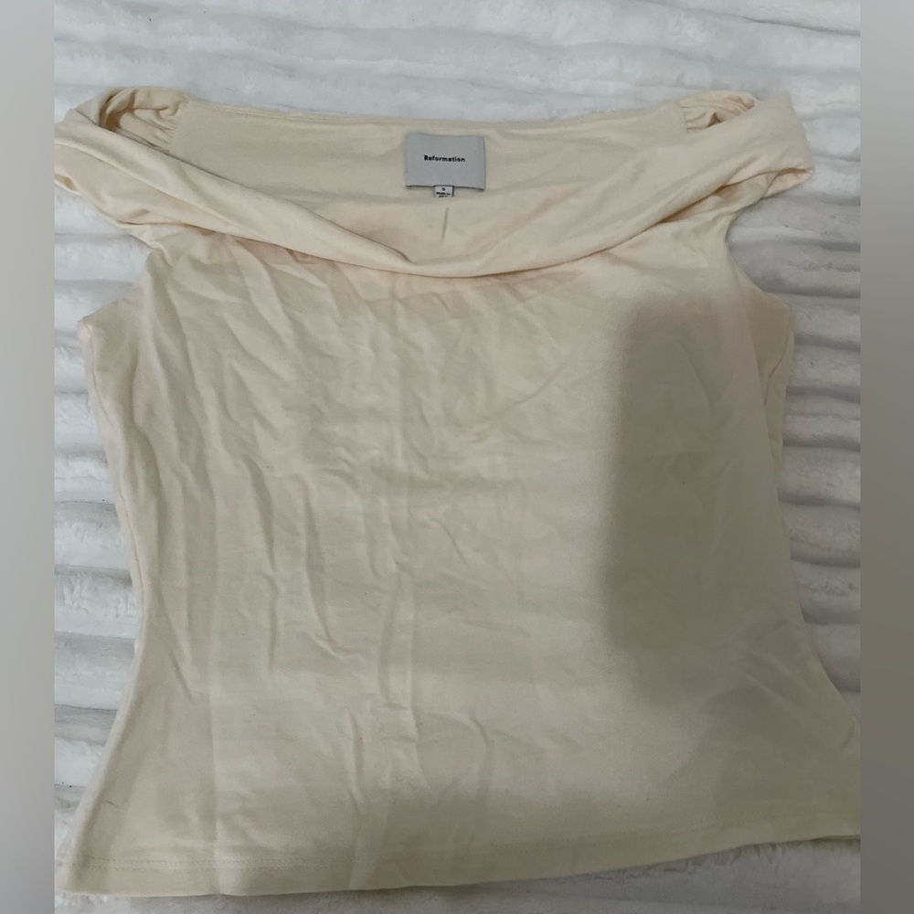 Reformation Cream Off-Shoulder Stretch blouse - Picture 10 of 16